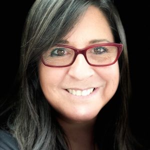 Meet your Posher, Alexandra